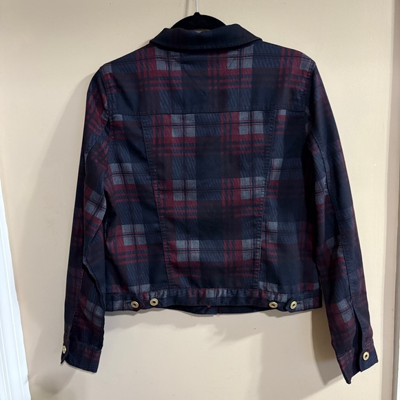 Tommy Hilfiger Red Gray Black Plaid Lightweight Trucker Jacket Medium - Picture 2 of 8